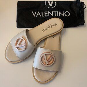 VALENTINO BY MARIO VALENTINO Bugola Logo Leather Flat Sandals